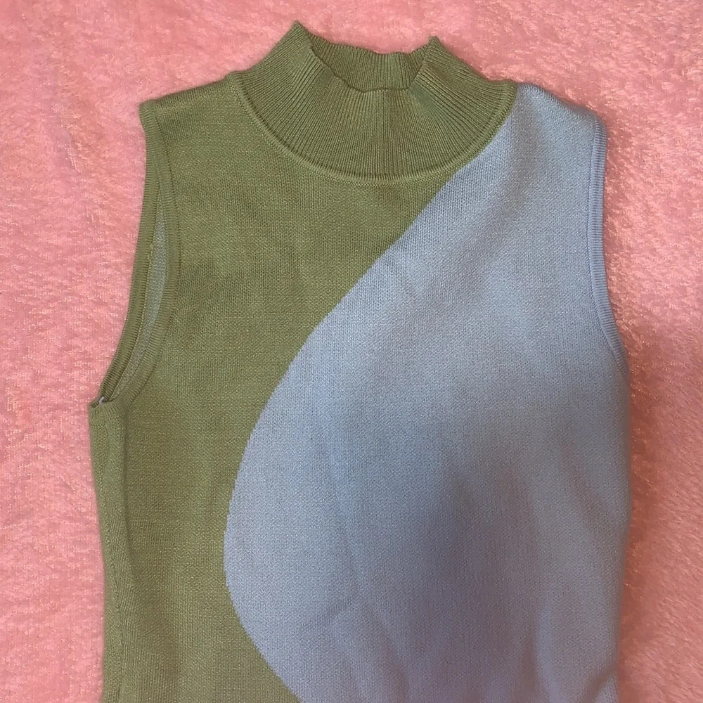 Groovy 60s Knit Mod Dress - Picture 2 of 4
